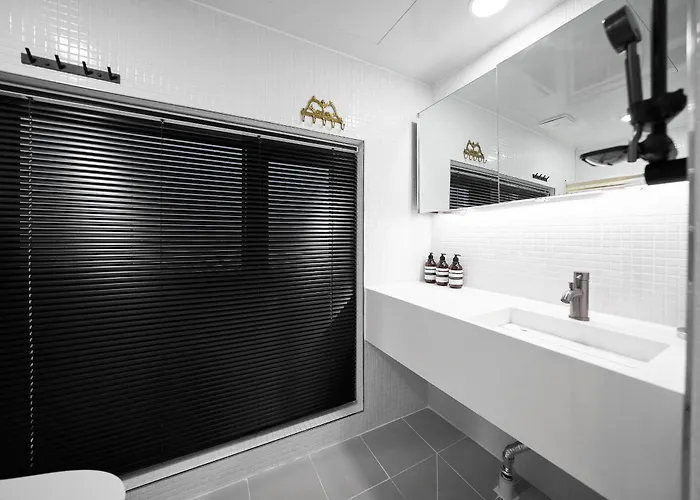 度假居 F9 Tailored Service Near Hongik Univ Station