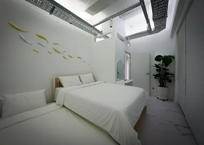 F9 Tailored Service Near Hongik Univ Station 度假居