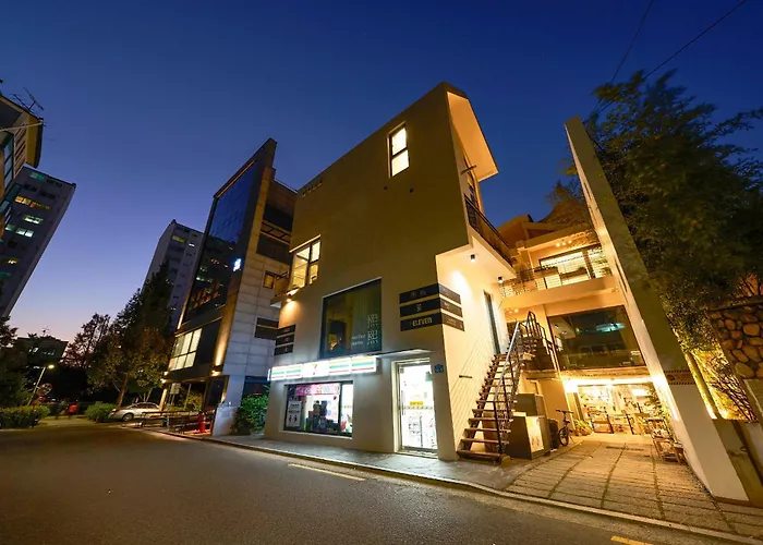 度假居 F9 Tailored Service Near Hongik Univ Station 首爾