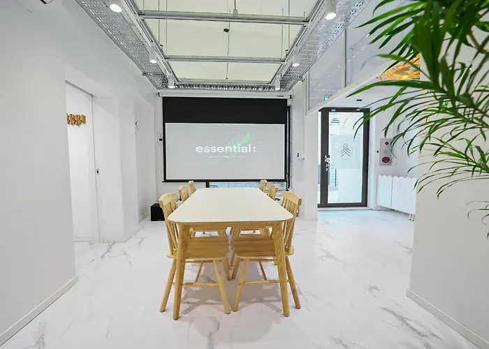 F9 Tailored Service Near Hongik Univ Station 度假居